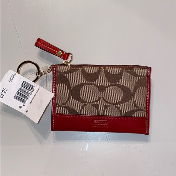 Coach Handbags - Coach Mini Skinny ID Wallet NWT 🎁🎁🎁